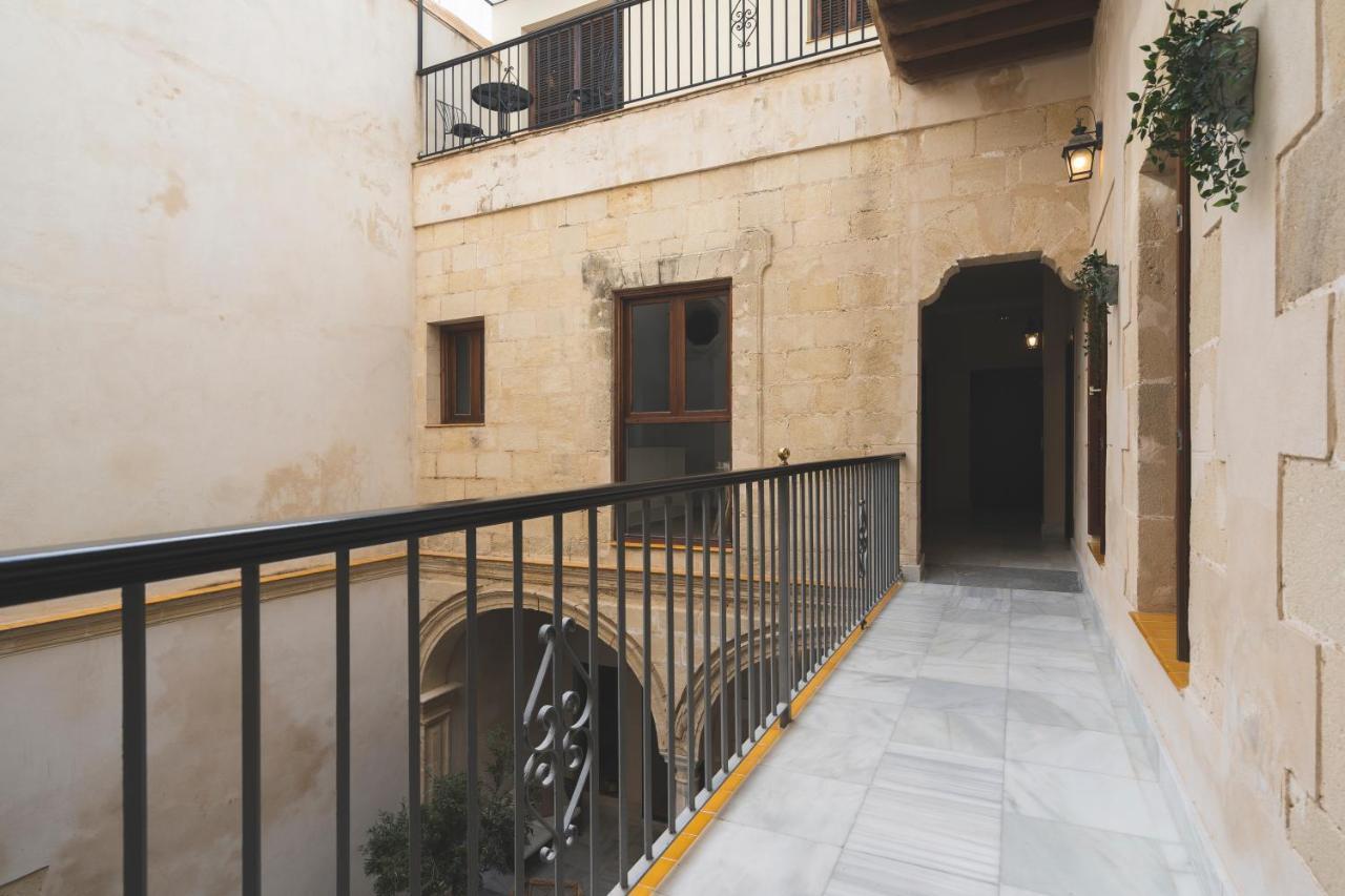 Casa Palacio Sur Эль-Пуэрто-де-Санта-Мария Экстерьер фото